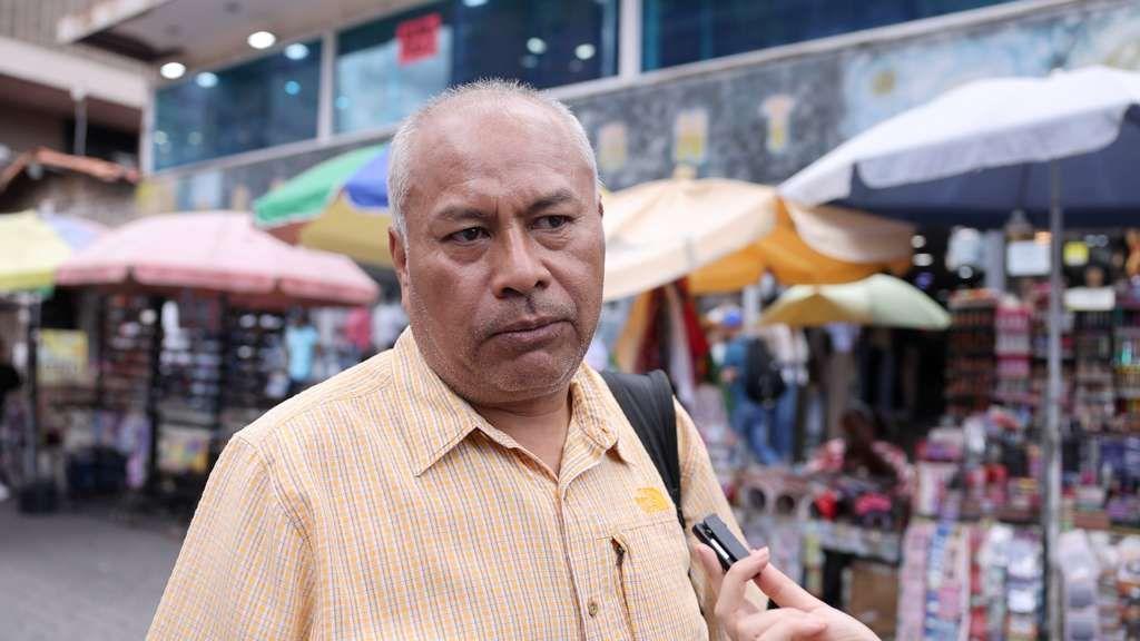"Lo que nos tiene fregados aquí es el aumento del dólar": cómo viven los venezolanos la posibilidad de un ataque de EE.UU.